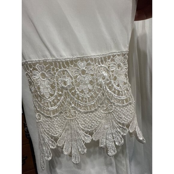 Bongo Plus NEW WITH TAGS Womens 2X Boho Button-Front Blouse Lace Bell Sleeves - Picture 4 of 9